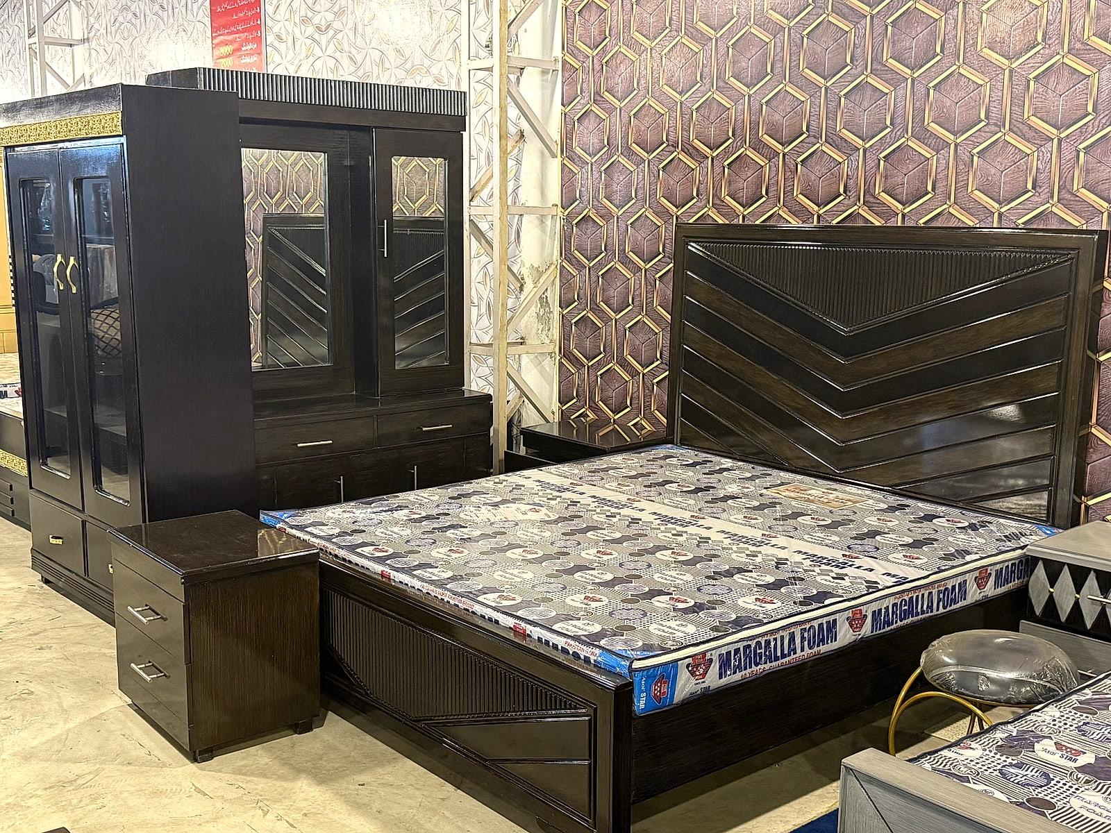 Signature Luxury Bed · bed 1